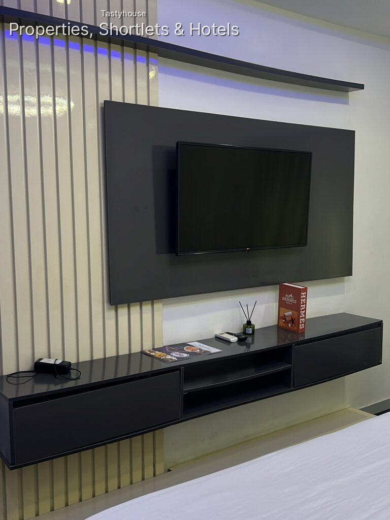 Double M Hotels and Suites