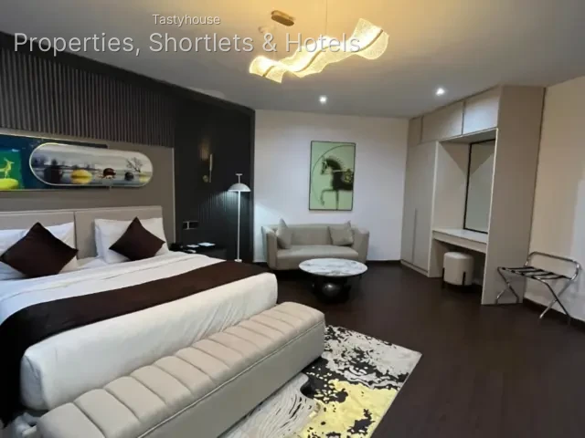 Atlantis Hotel