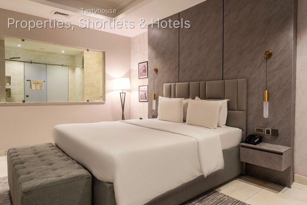 George Residence Hotel