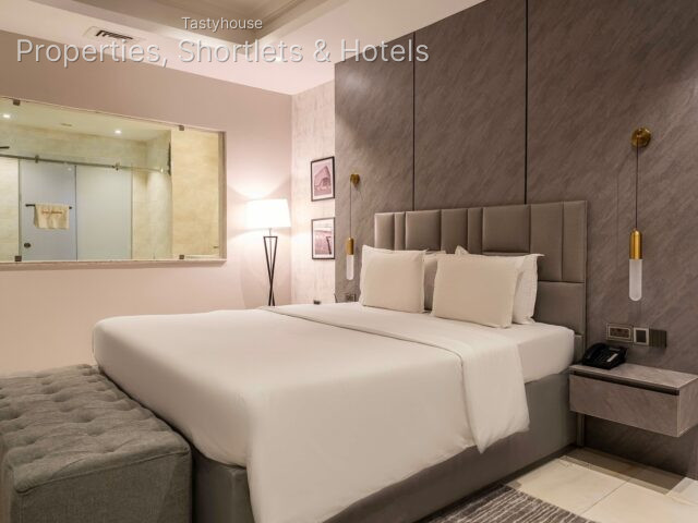 George Residence Hotel