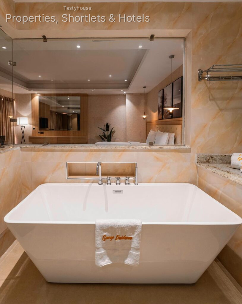 George Residence Hotel