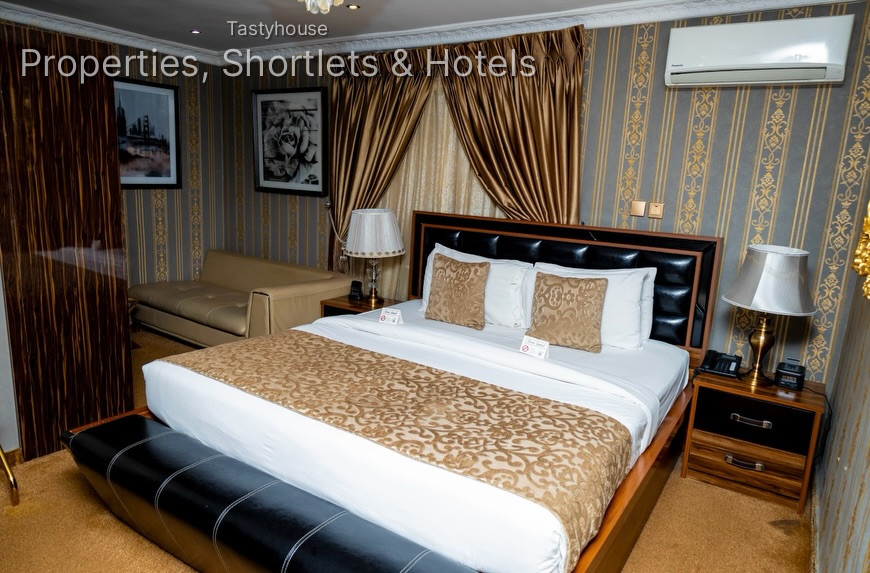 No.1 Hotel & lounge