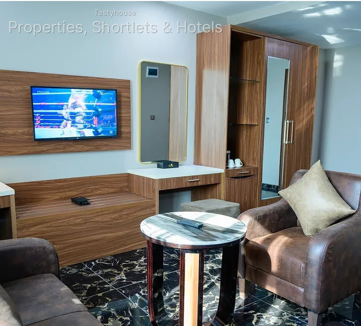 Exclusive Serene Hotel