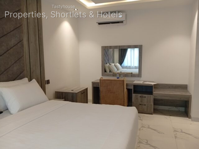 Calico Hotel And Suites