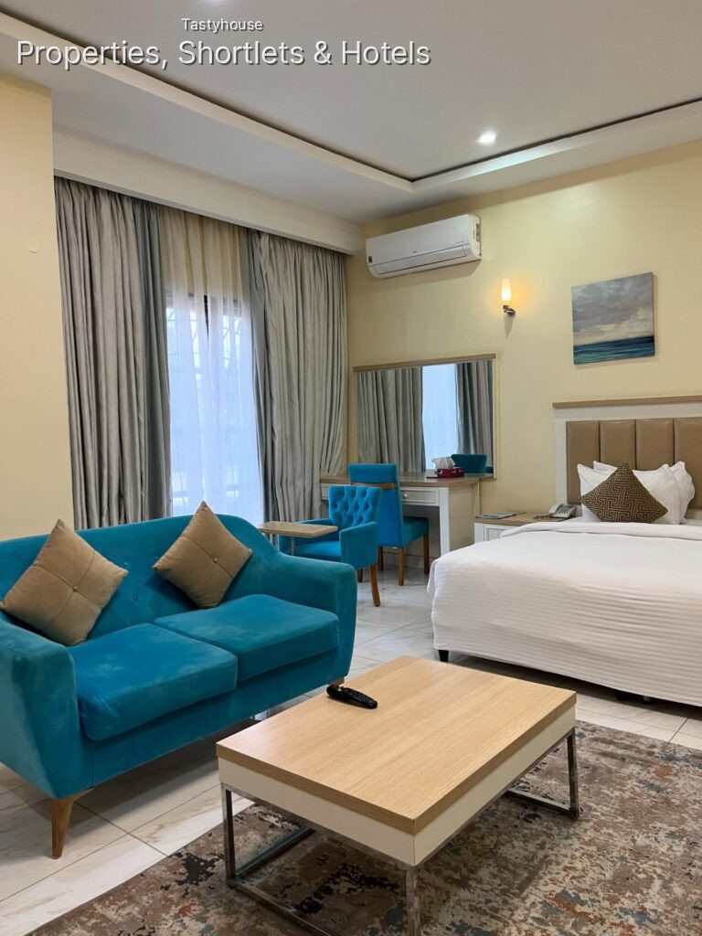 Hera Hotel