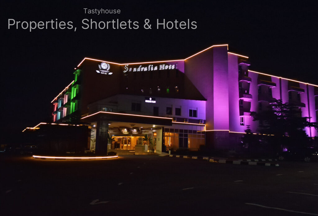 Sandralia Hotel