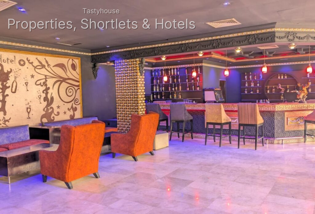 Sandralia Hotel