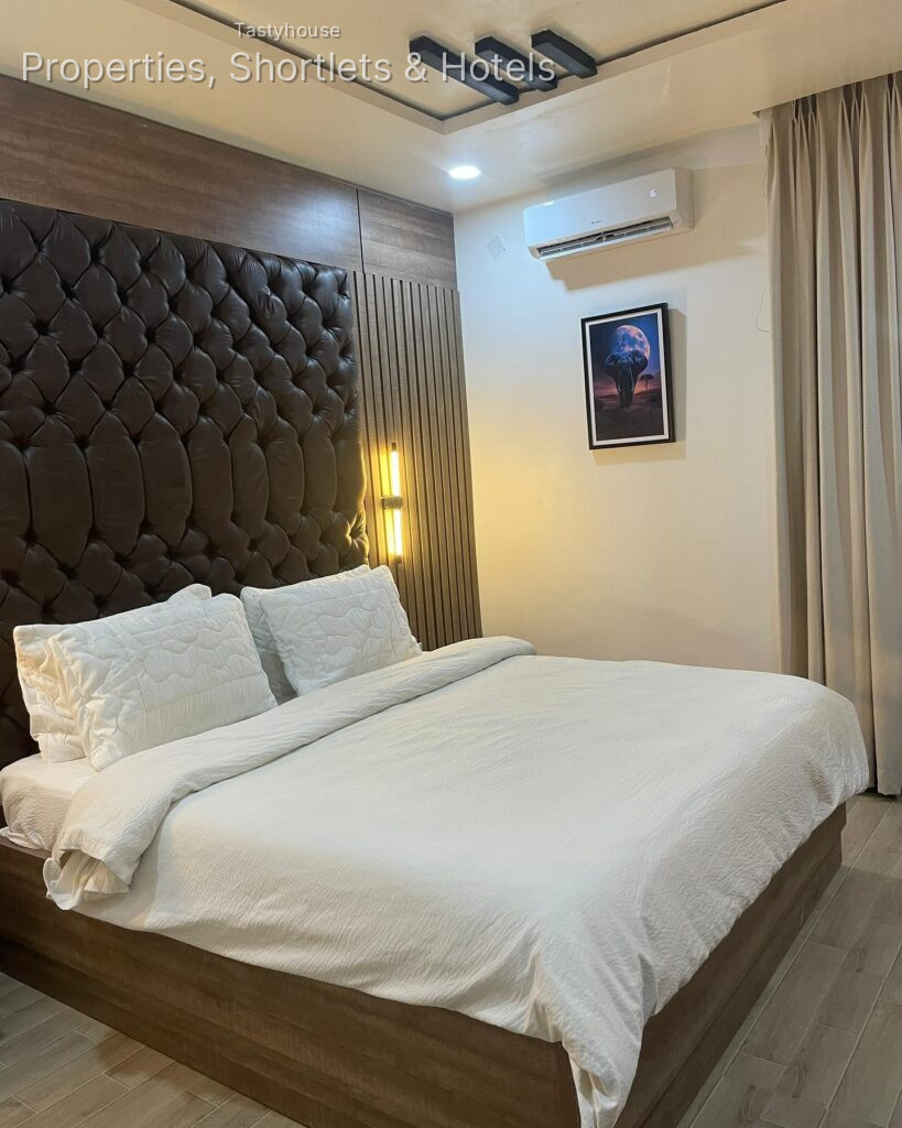 Bolingo Xperia Hotel & Towers