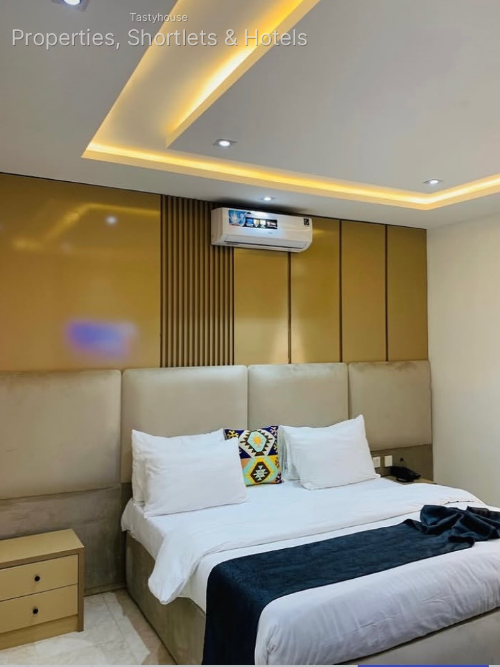 Executive Deluxe Hotel