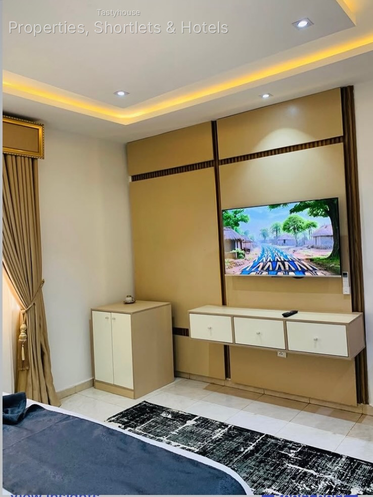 Executive Deluxe Hotel
