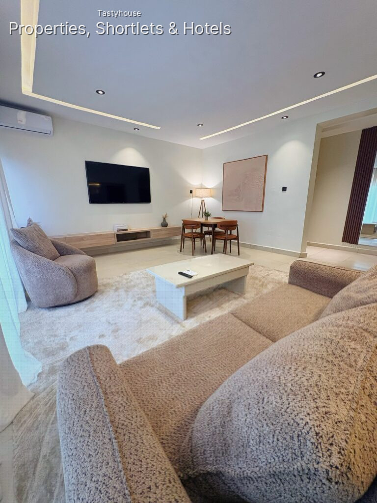 Cozycove Residence