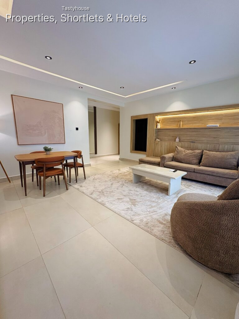 Cozycove Residence