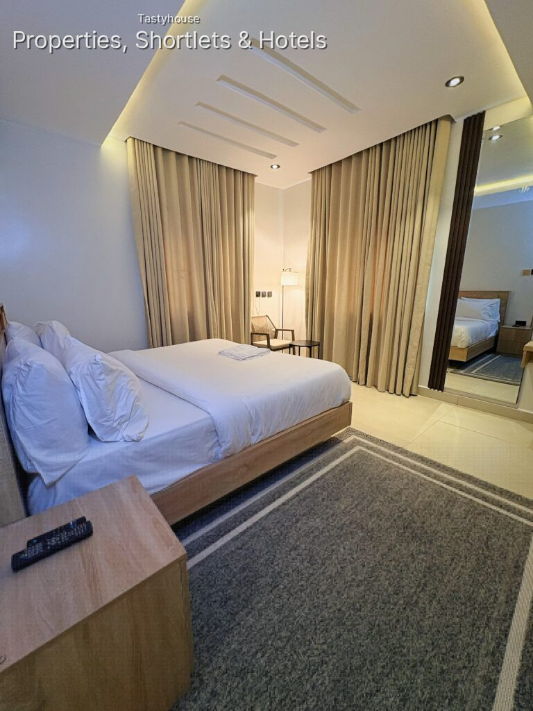 Cozycove Residence