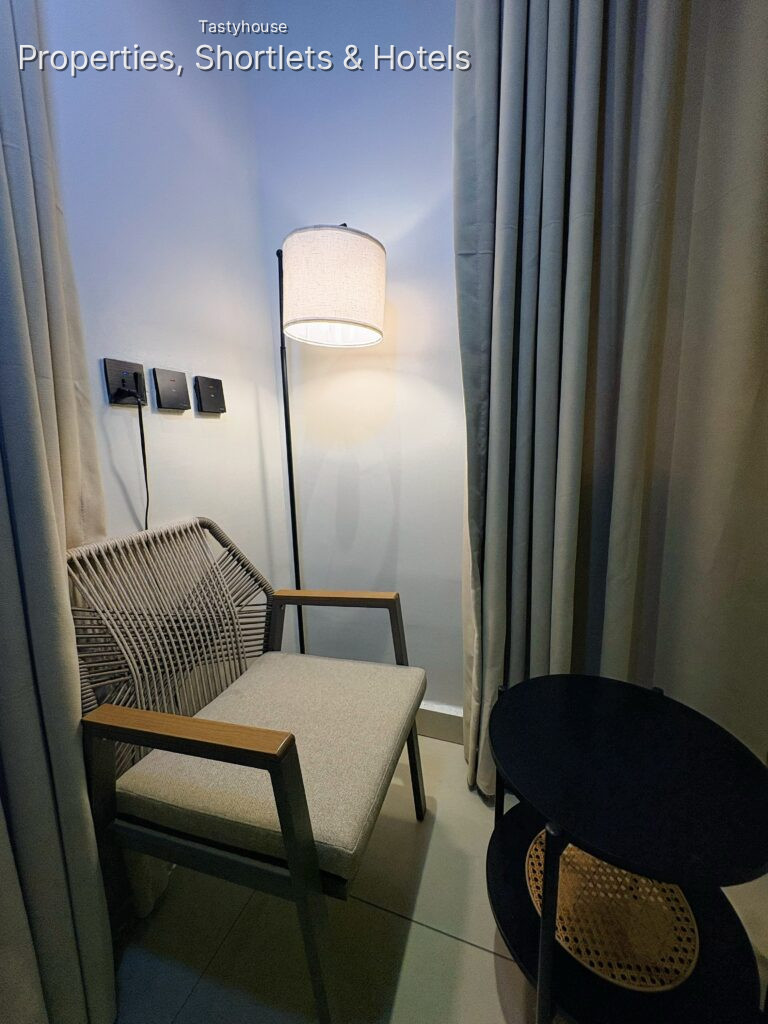Cozycove Residence