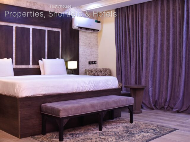 Thames Hotels