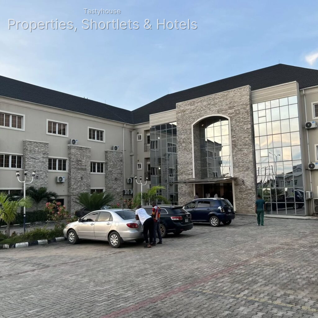 Grand Maridos Hotel