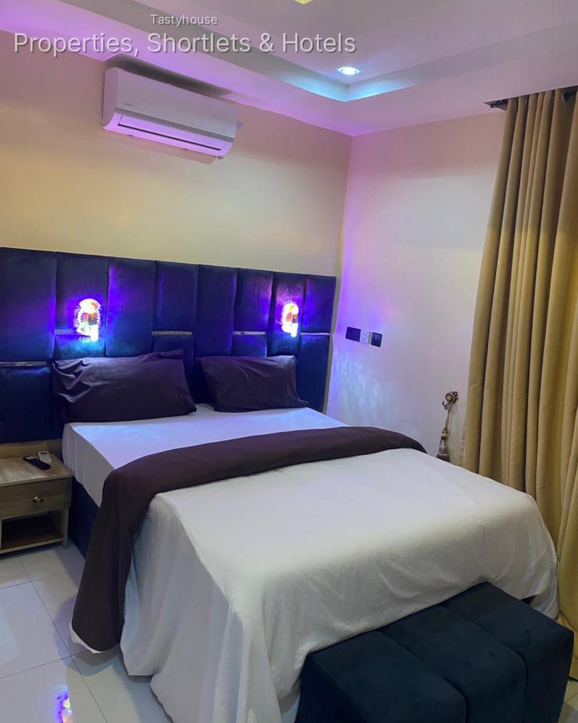 Chase Hotel & Lounge