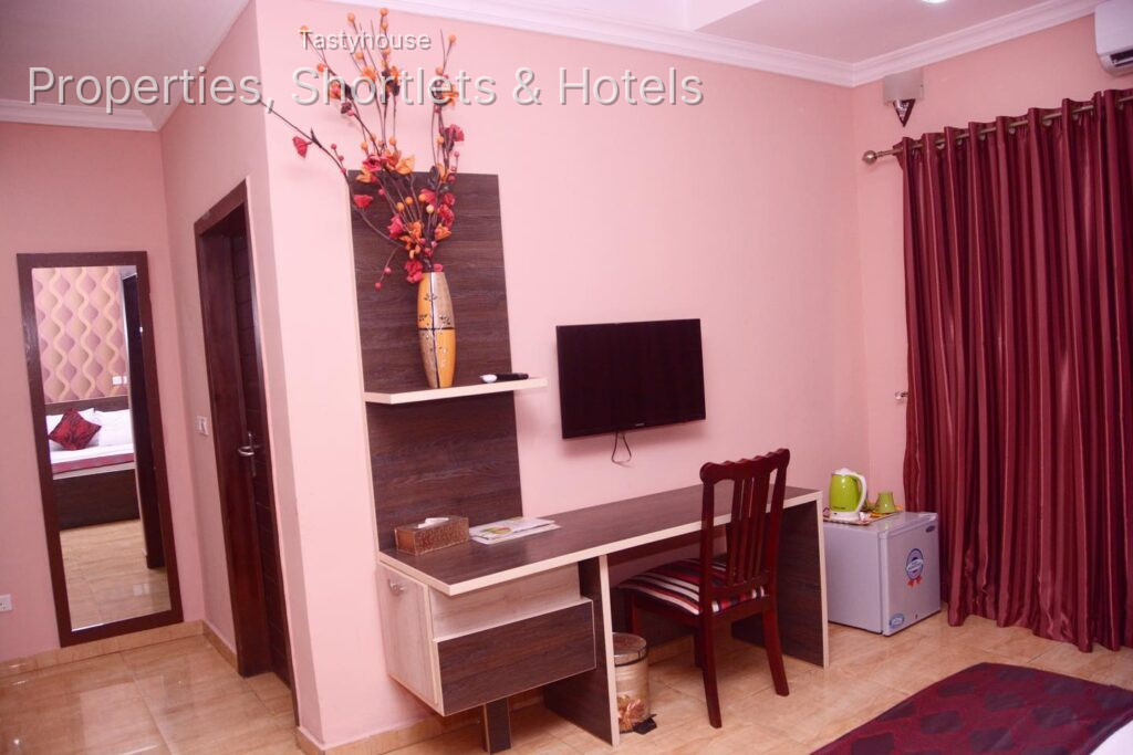 Fawzy Hotel