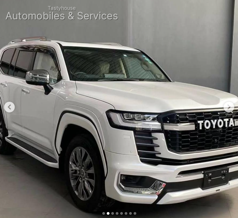 2023 Toyota Land Cruiser LC300