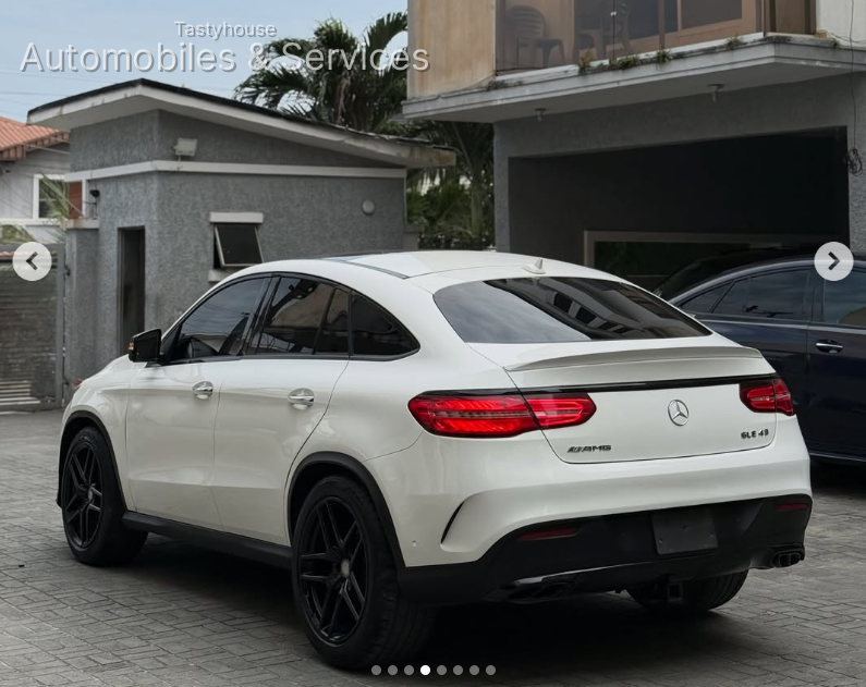 2017 Mercedes-Benz AMG GLE43 – Pearl White, Tan Interior Vertical: Vehicles