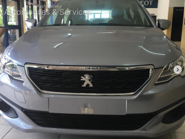 Peugeot 301 Active