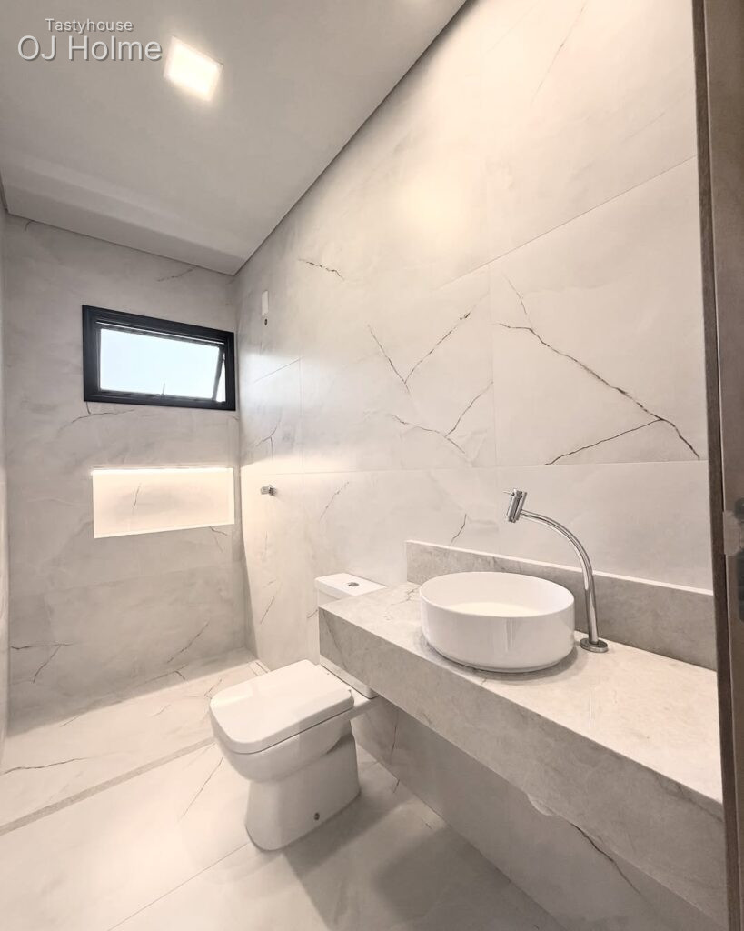 4 Bed Duplex