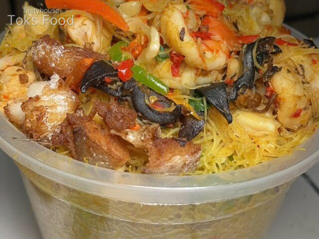 3.5L Loaded Singapore Noodles