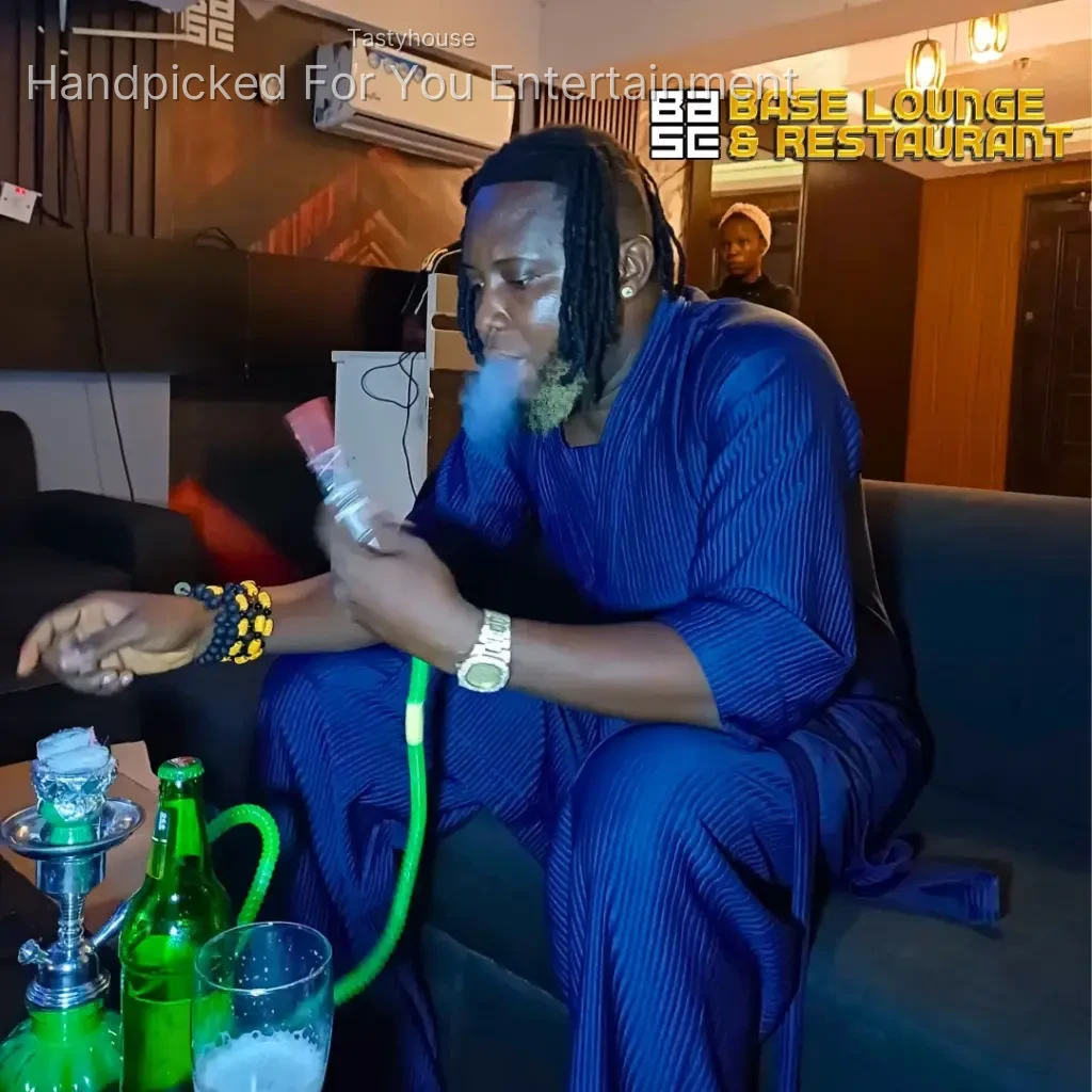 Base Lounge