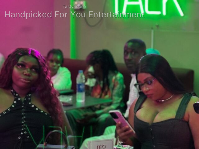 Neo Lounge