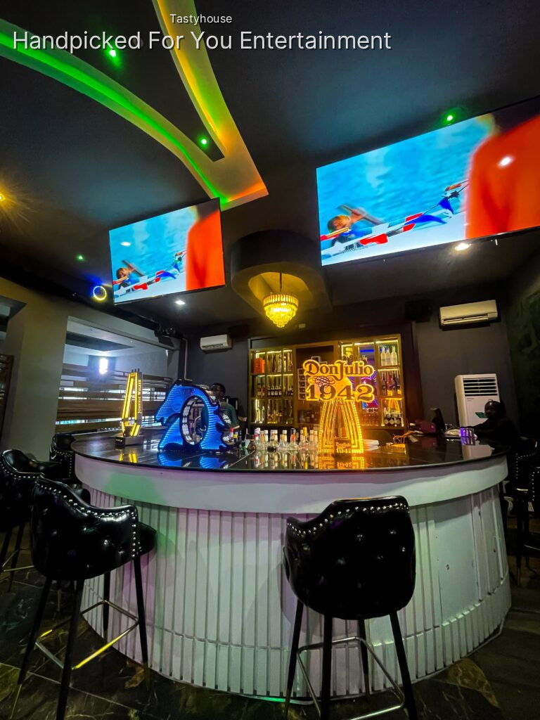 Thegalleryclubhouse