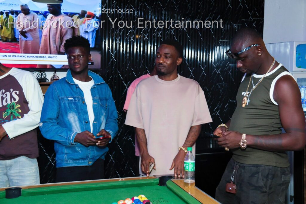 Vbn 8balls & Lounge