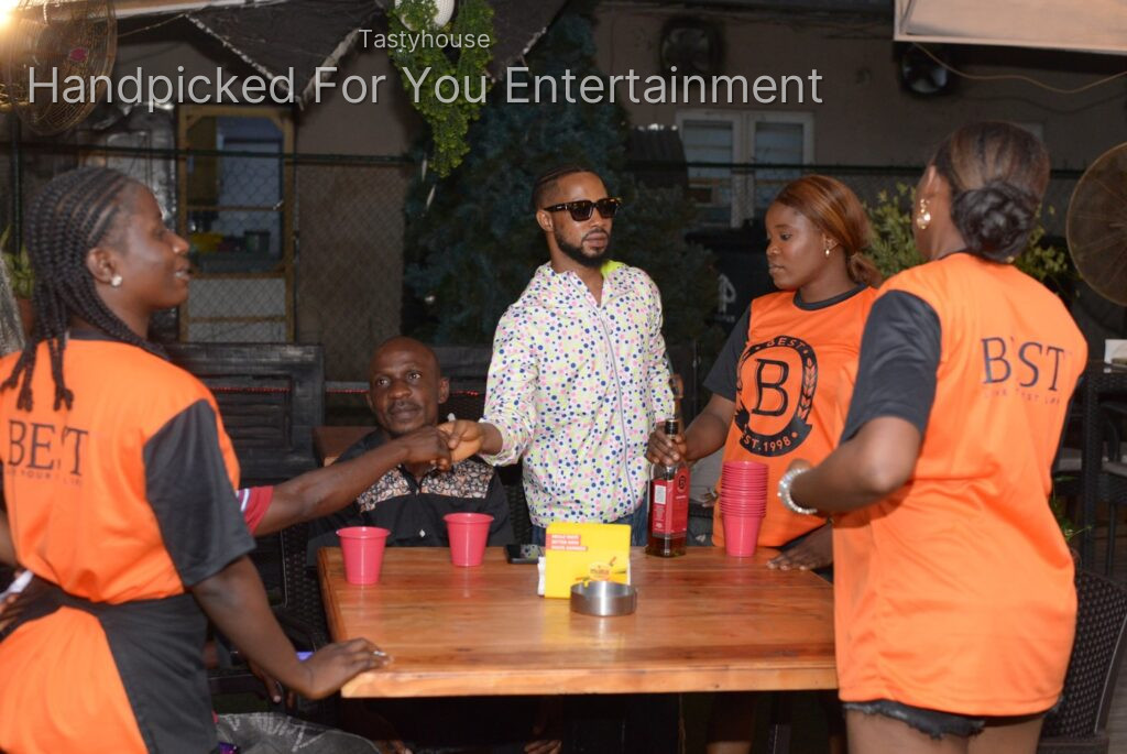 Damal Lounge & grills