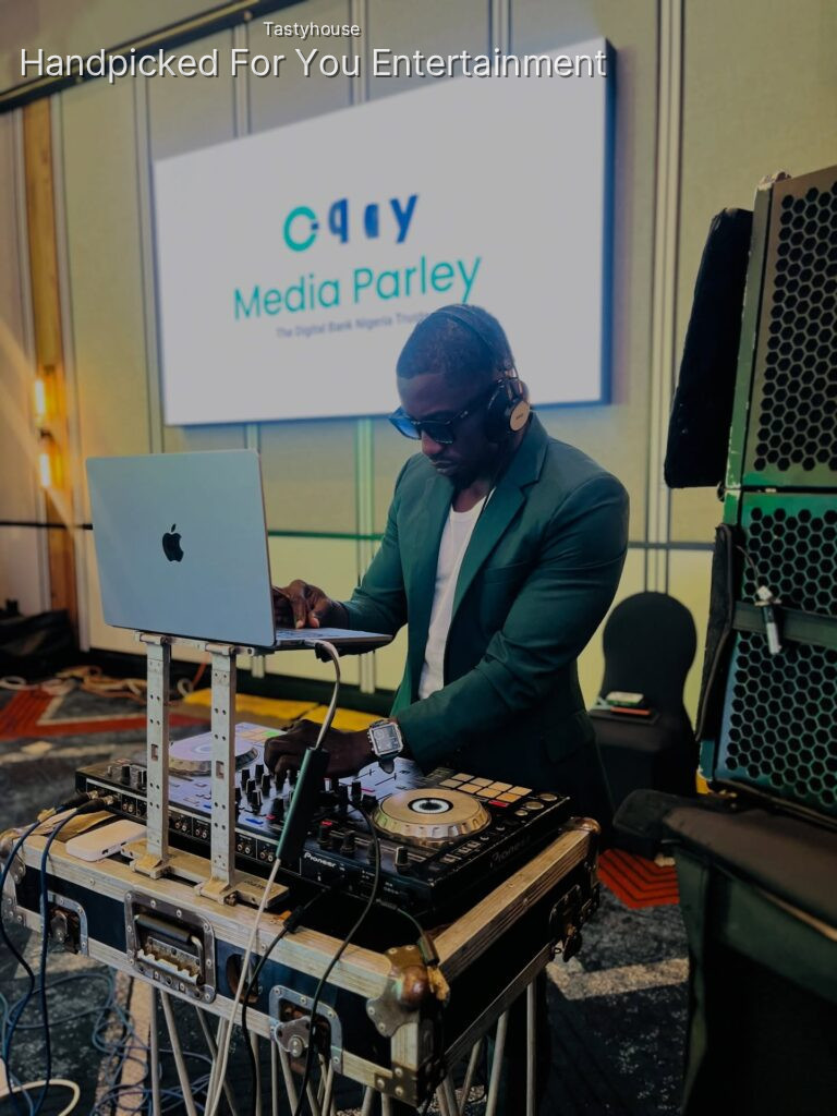 OFFICIAL DJ FLEX| DISC JOCKEY