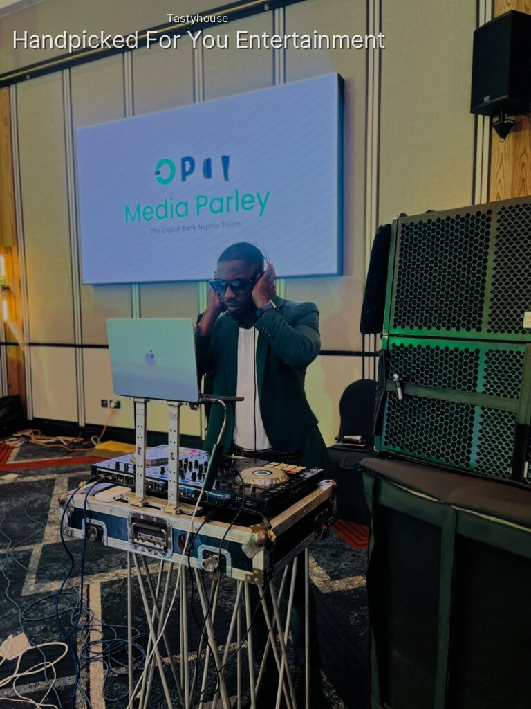 OFFICIAL DJ FLEX| DISC JOCKEY