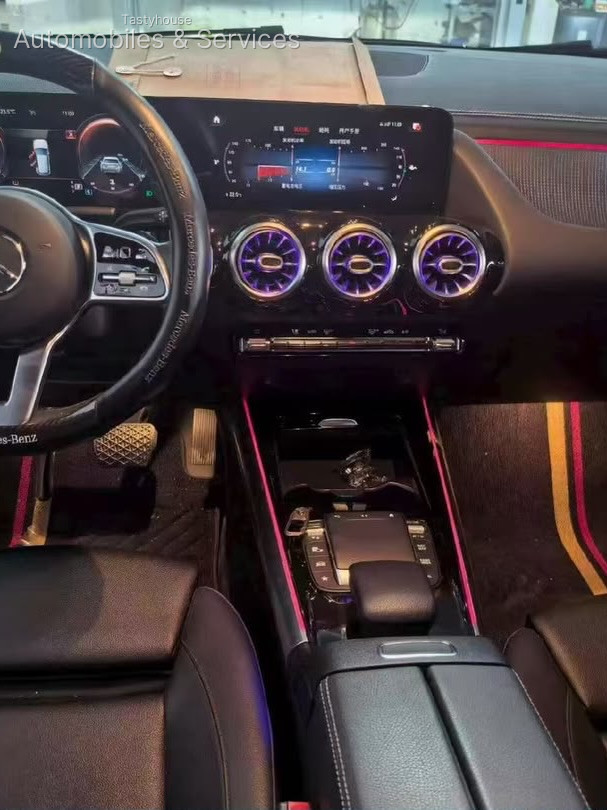 BENZ GLA 200 2020