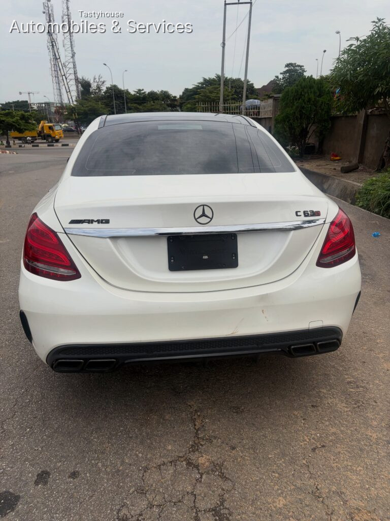 2018 Mercedes c63s