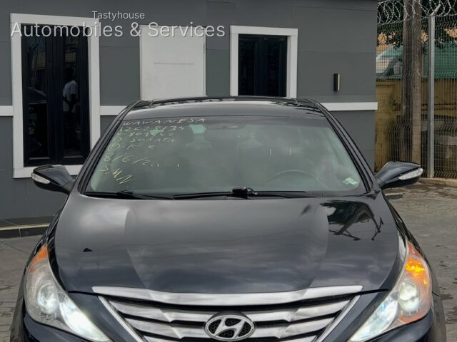 FOREIGN USED 2014 HYUNDAI SONATA