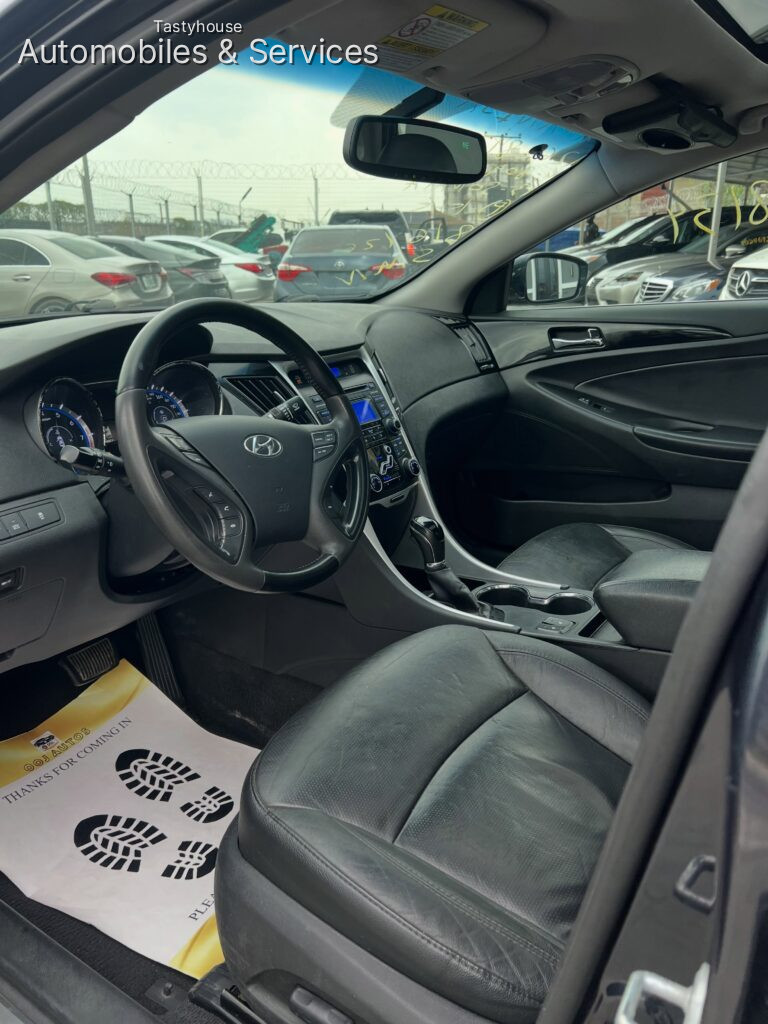 FOREIGN USED 2014 HYUNDAI SONATA