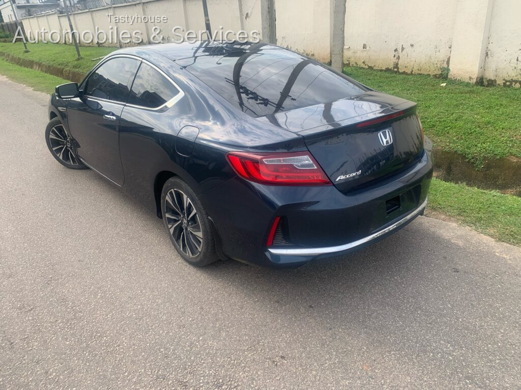 2016 HondaACCORD