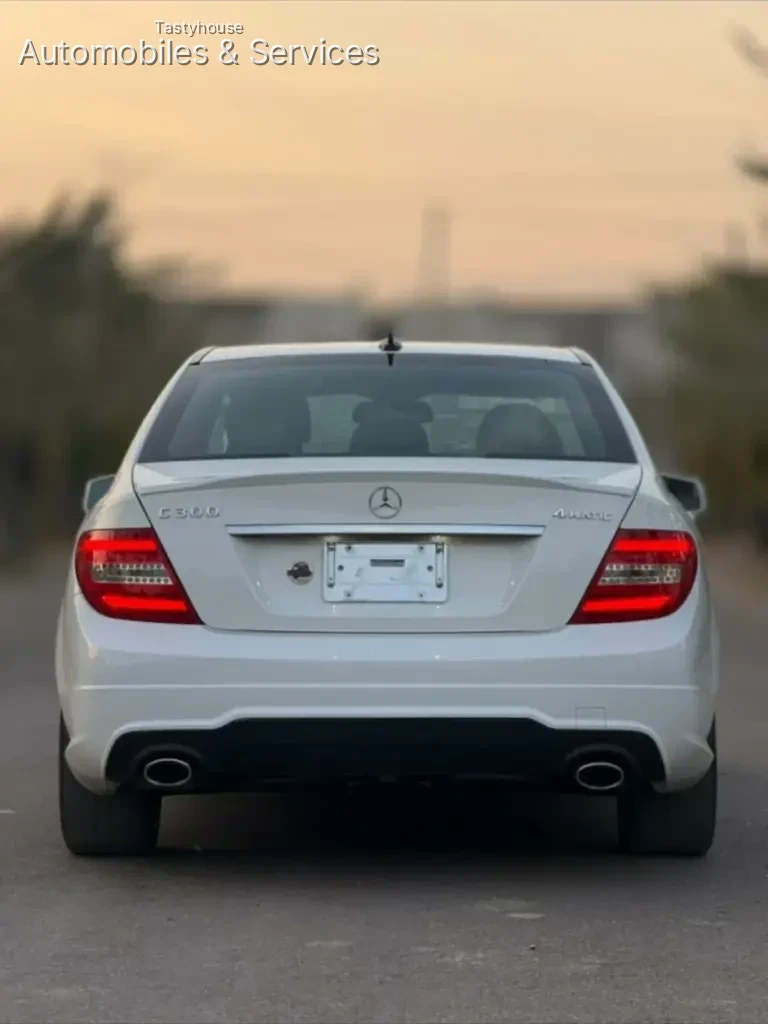 Mercedes Benz C300 2013