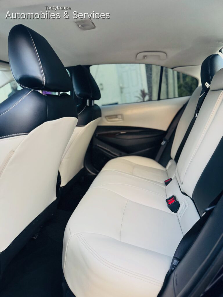 2023 TOYOTA COROLLA