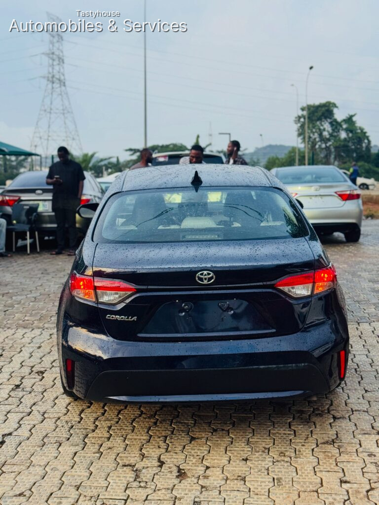 2023 TOYOTA COROLLA