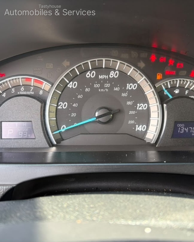 2013 TOYOTA CAMRY SE SPORT