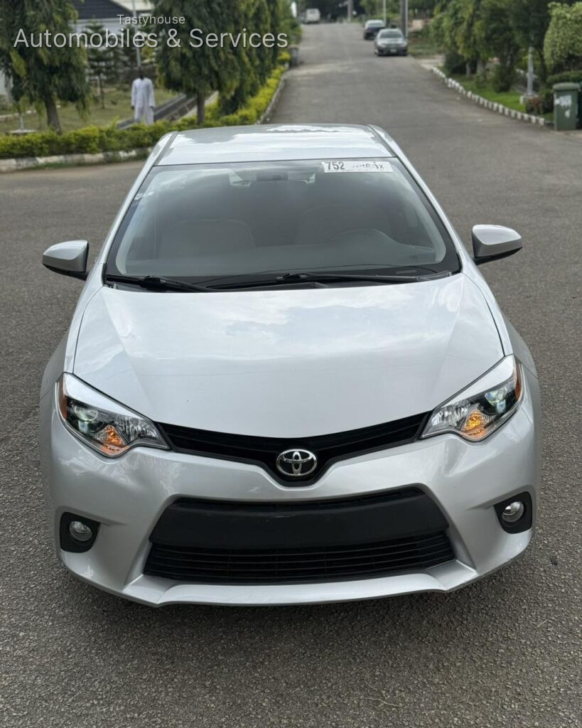 COROLLA 2014 LE