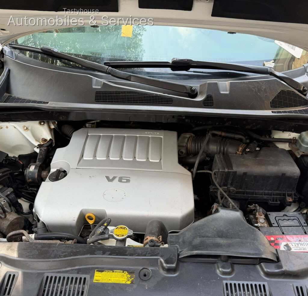2010 ToyotaHighlander Limited