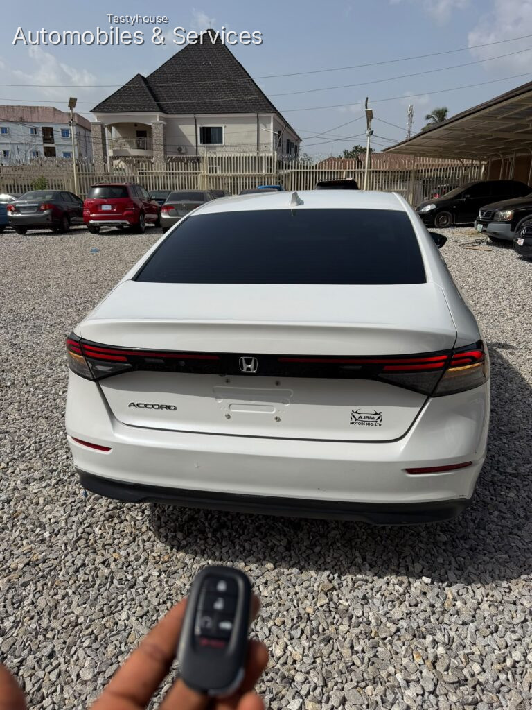 2023 HONDA ACCORD