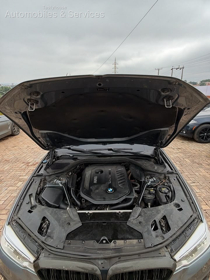 2019 BMW 540i