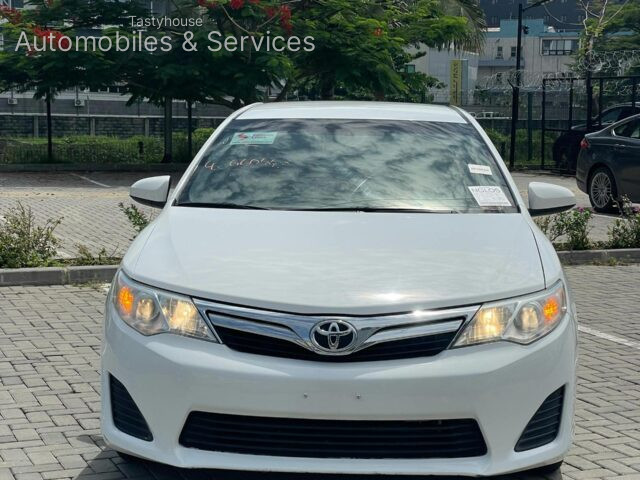 Toyota Camry LE 2013