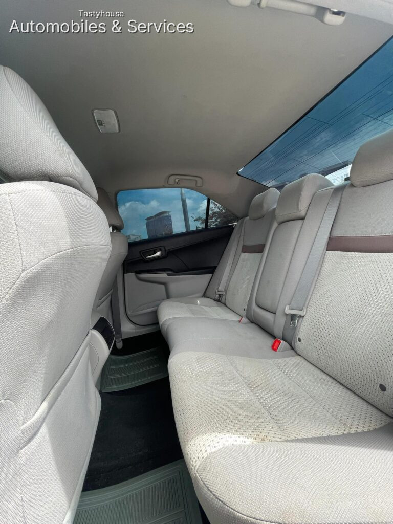 Toyota Camry LE 2013