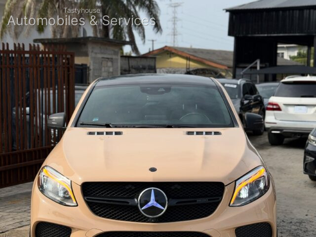 Mercedes Benz Model – GLE 43 2017